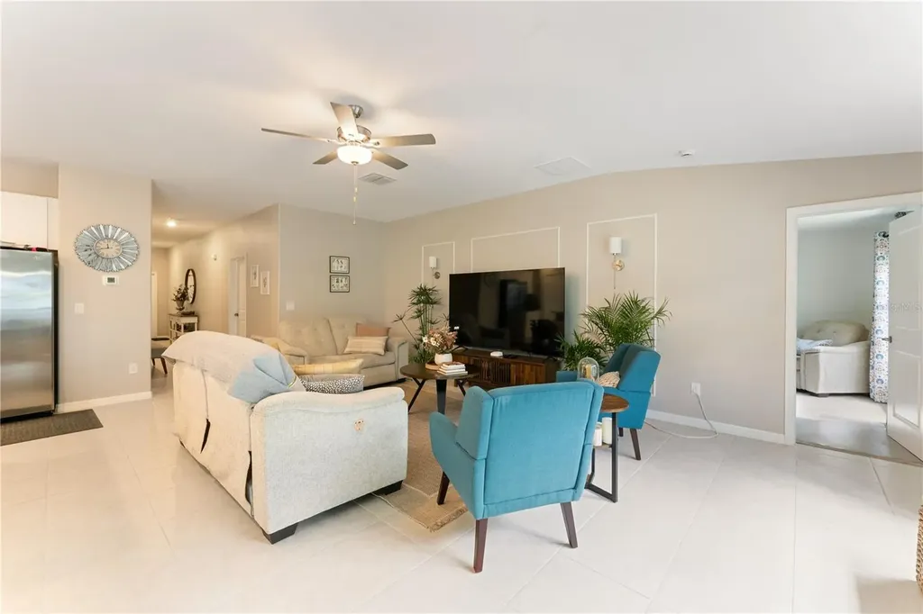 36548 Garden Wall Way Zephyrhills FL 33541