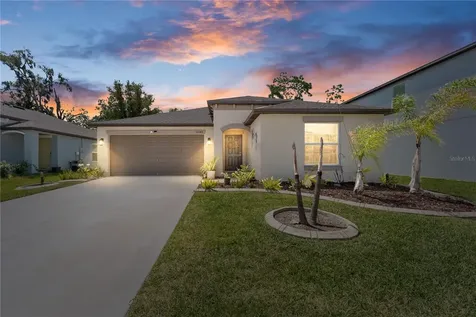 36548 Garden Wall Way Zephyrhills FL 33541