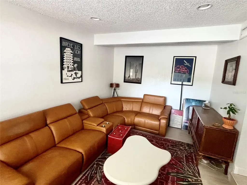 1135 7th Street N Safety Harbor FL 34695