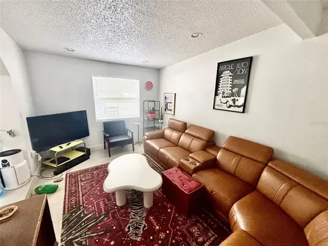 1135 7th Street N Safety Harbor FL 34695