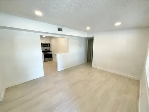 1135 7th Street N Safety Harbor FL 34695