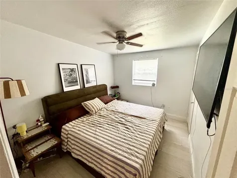 1135 7th Street N Safety Harbor FL 34695