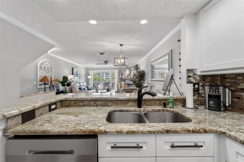 394 Madeira Circle St Petersburg FL 33715