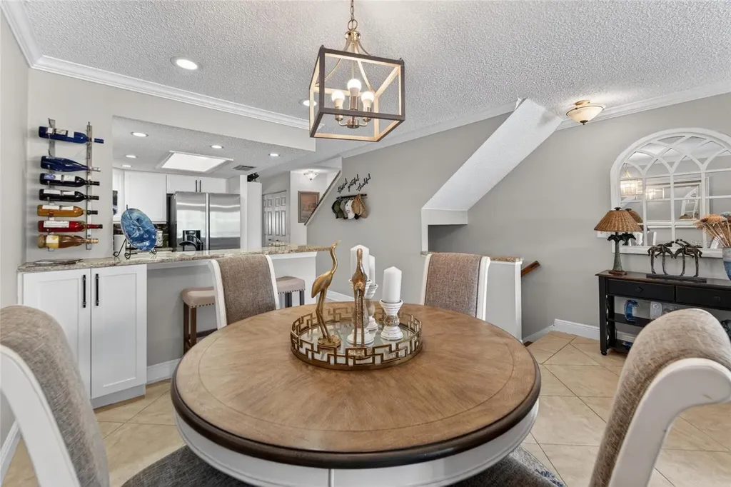 394 Madeira Circle St Petersburg FL 33715