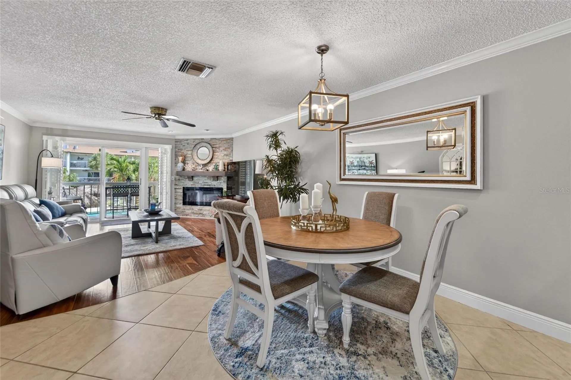 394 Madeira Circle St Petersburg FL 33715