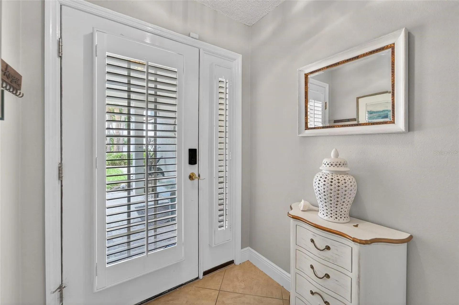 394 Madeira Circle St Petersburg FL 33715