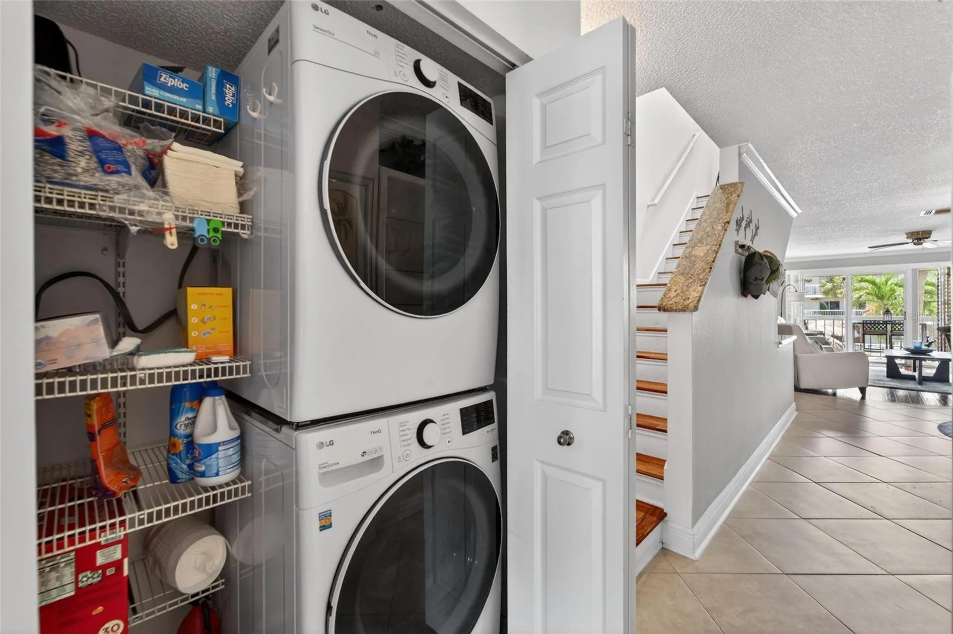 394 Madeira Circle St Petersburg FL 33715