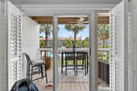 394 Madeira Circle St Petersburg FL 33715