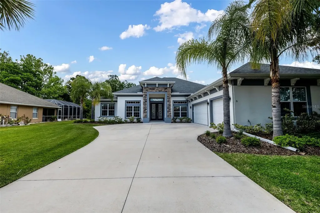 5 Lakeside Place E Palm Coast FL 32137