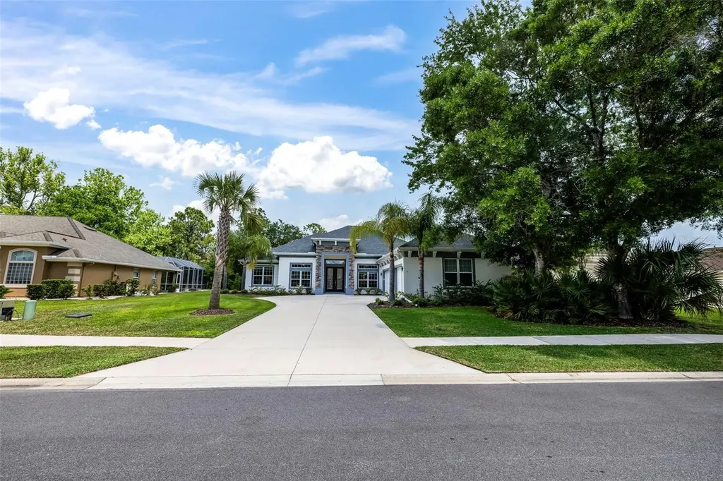 5 Lakeside Place E Palm Coast FL 32137