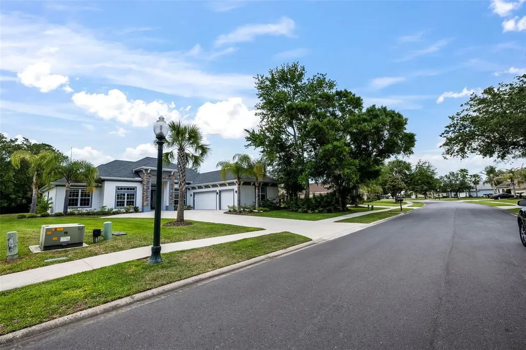 5 Lakeside Place E Palm Coast FL 32137