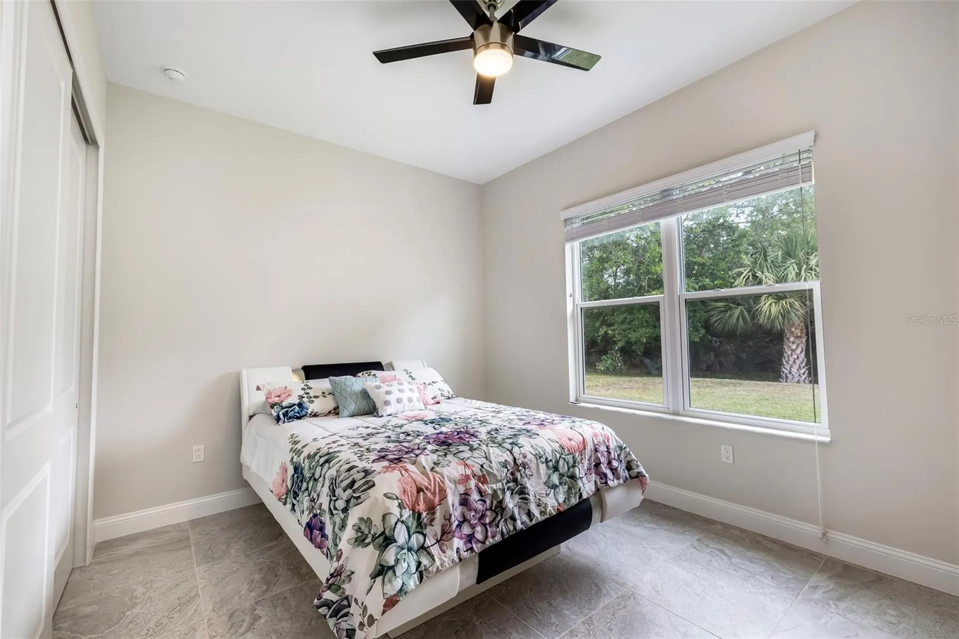5 Lakeside Place E Palm Coast FL 32137