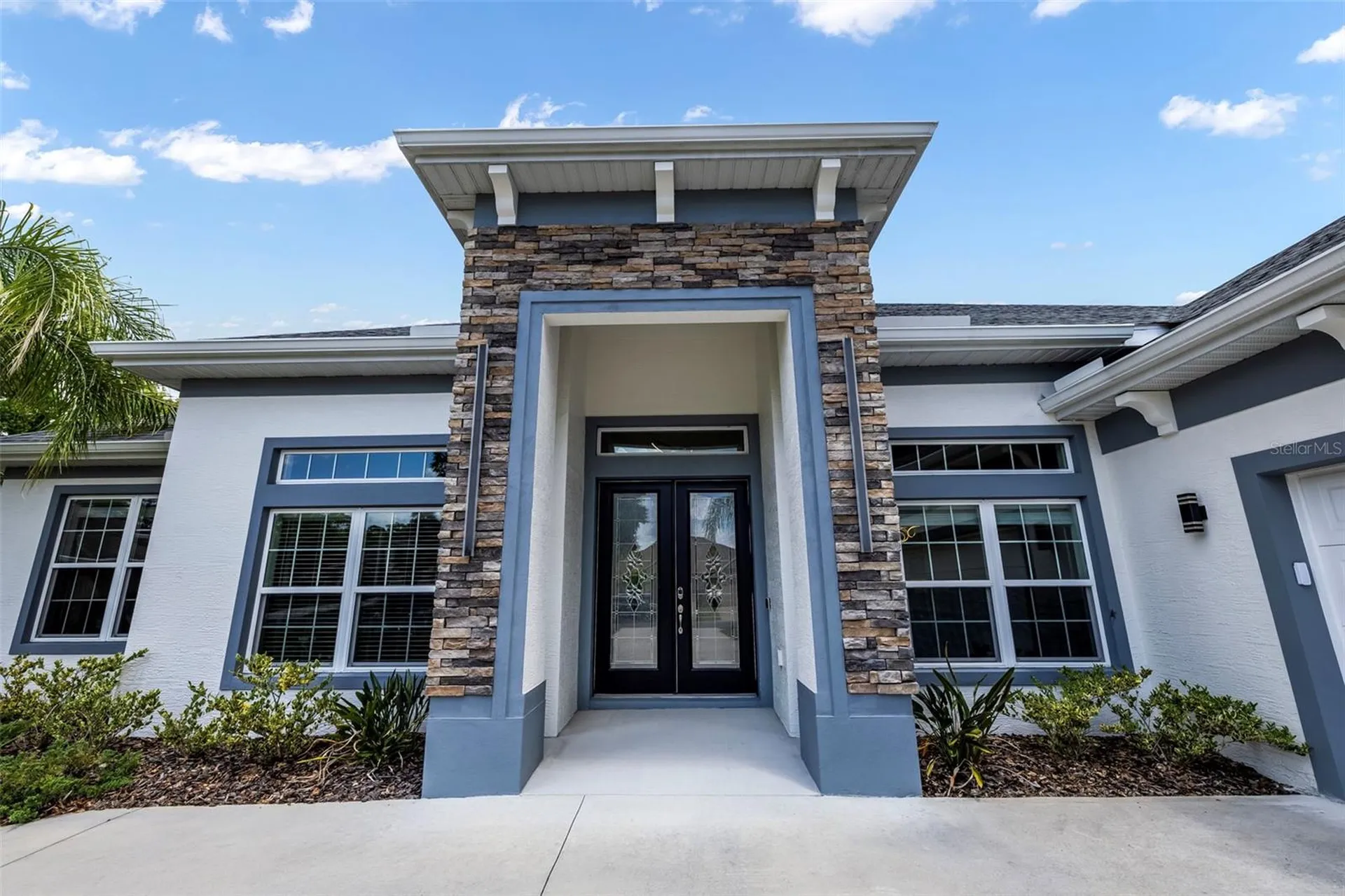 5 Lakeside Place E Palm Coast FL 32137