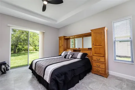 5 Lakeside Place E Palm Coast FL 32137