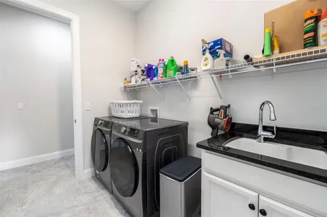 5 Lakeside Place E Palm Coast FL 32137
