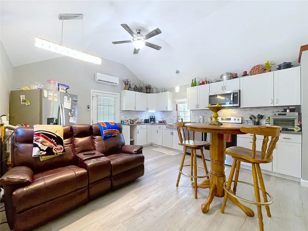 10388 S Suncoast Boulevard Homosassa FL 34446