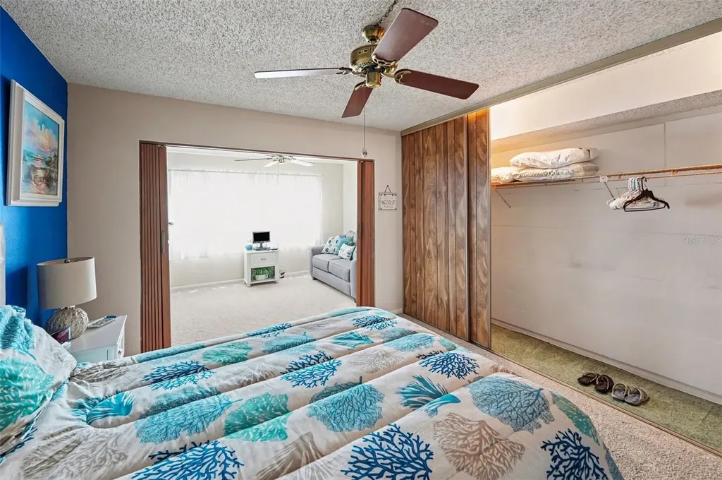 6400 46th Avenue N Kenneth City FL 33709
