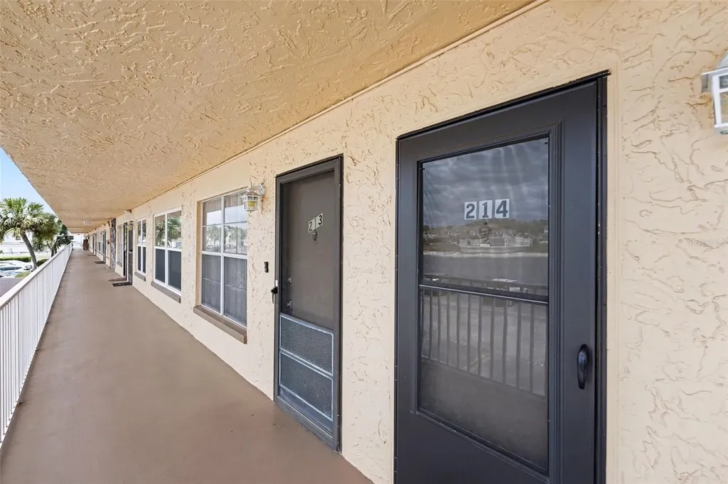 6400 46th Avenue N Kenneth City FL 33709