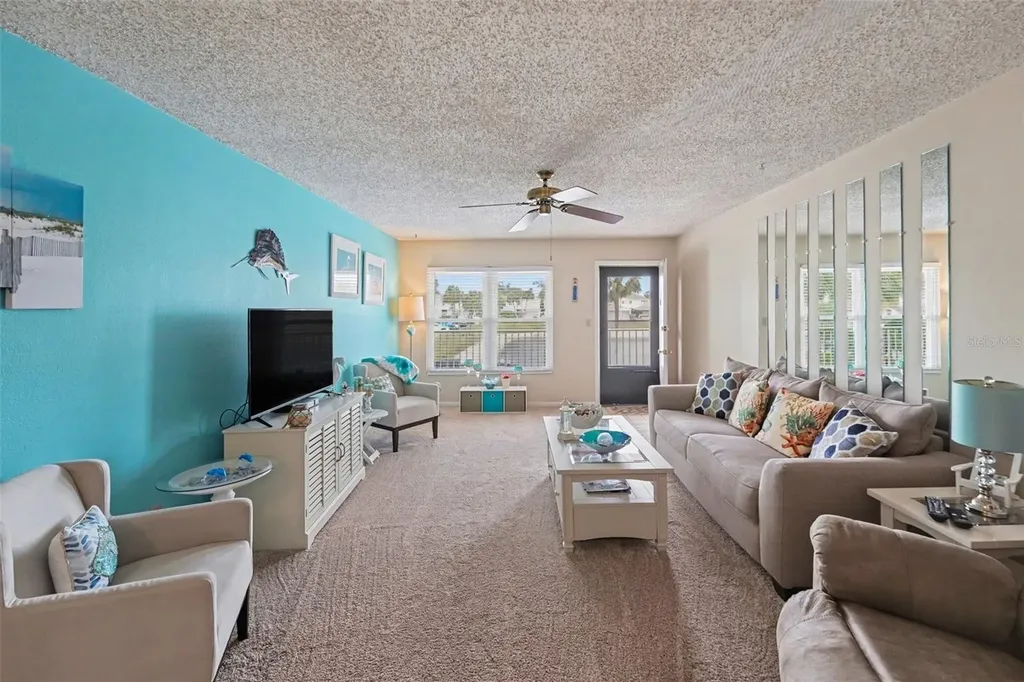6400 46th Avenue N Kenneth City FL 33709
