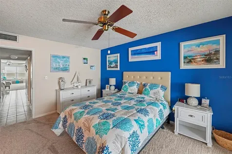 6400 46th Avenue N Kenneth City FL 33709