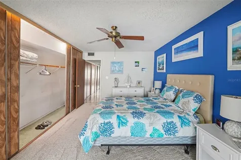 6400 46th Avenue N Kenneth City FL 33709