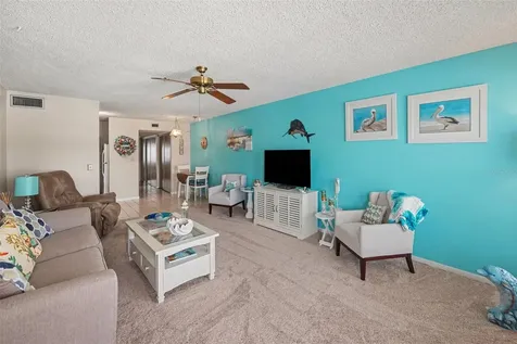 6400 46th Avenue N Kenneth City FL 33709