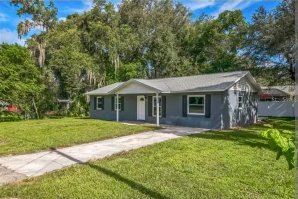5243 SE 114th Street Belleview FL 34420