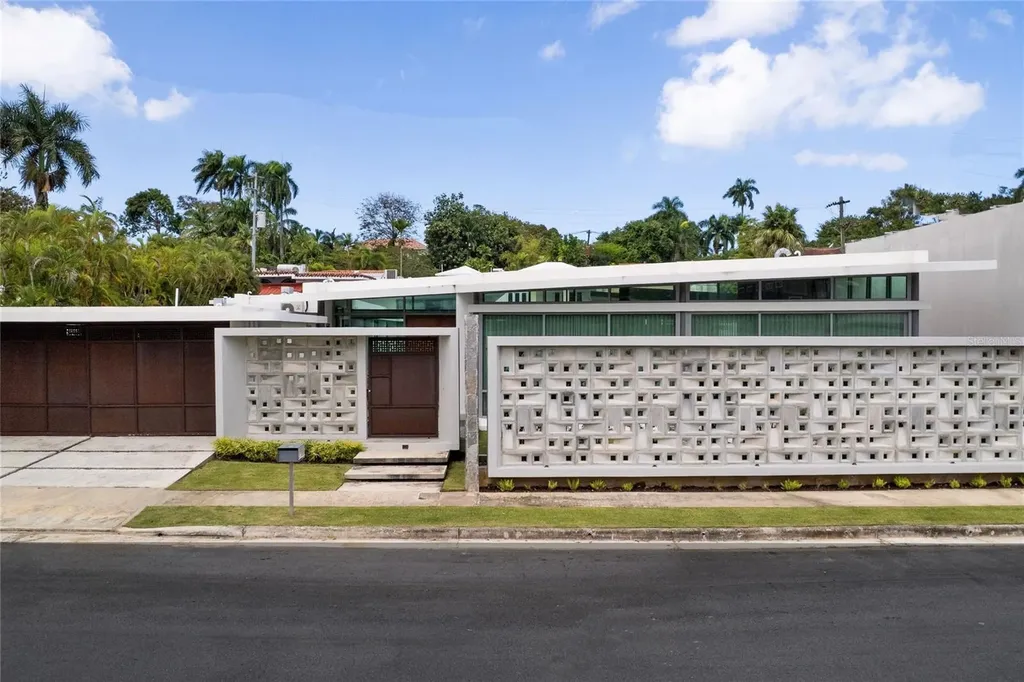 A5 Meadow Lane Guaynabo PR 00966