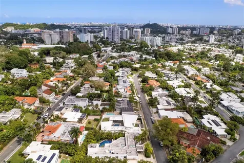 A5 Meadow Lane Guaynabo PR 00966