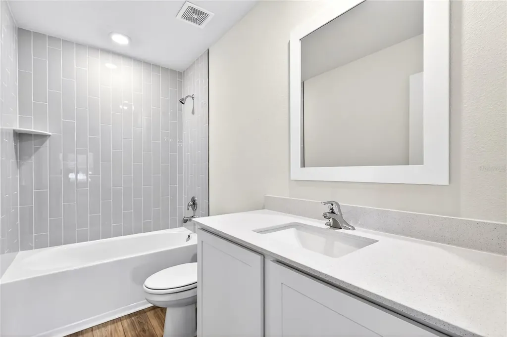 13485 Leaping Water Way Astatula FL 34705