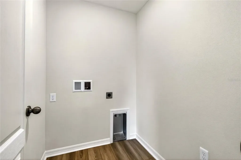 13485 Leaping Water Way Astatula FL 34705