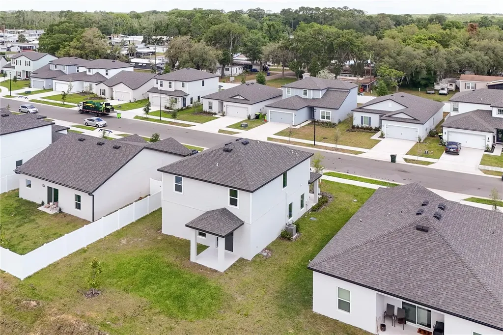 13485 Leaping Water Way Astatula FL 34705