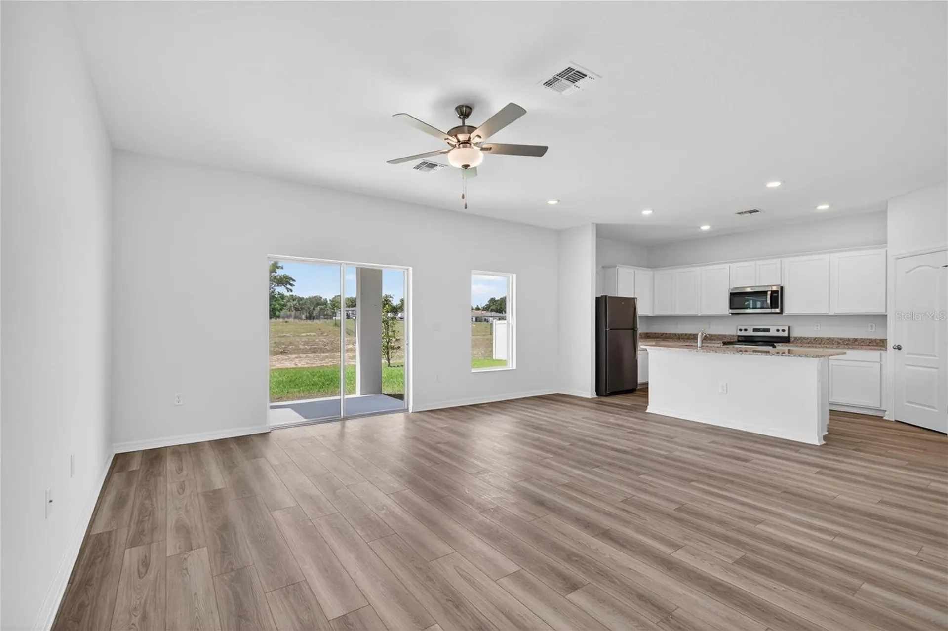 13485 Leaping Water Way Astatula FL 34705