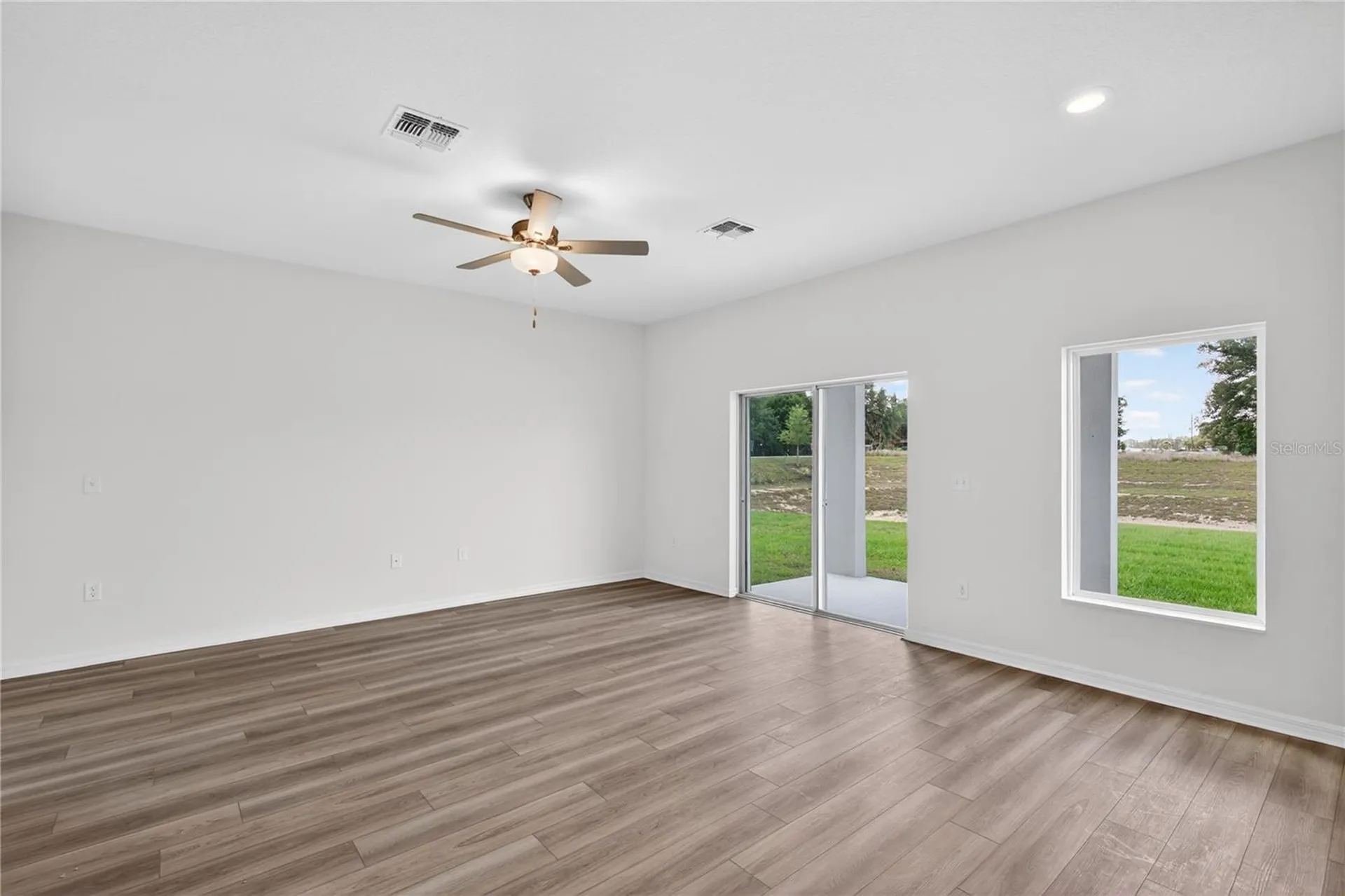 13485 Leaping Water Way Astatula FL 34705