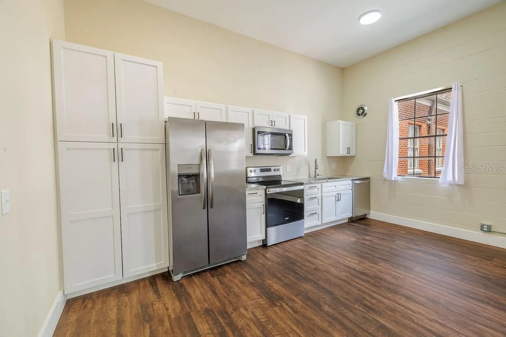 306 W Wisconsin Avenue Deland FL 32720