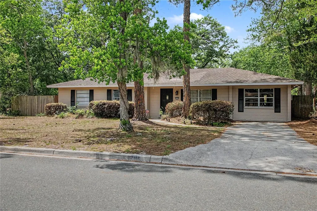6206 NW 27th Terrace Gainesville FL 32653