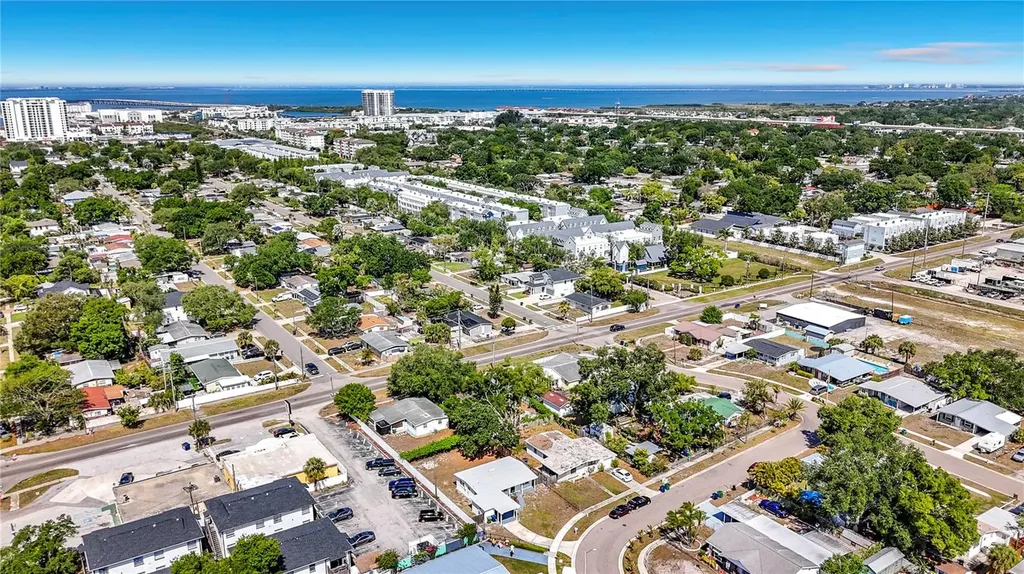 4305 Wallace Circle Tampa FL 33611