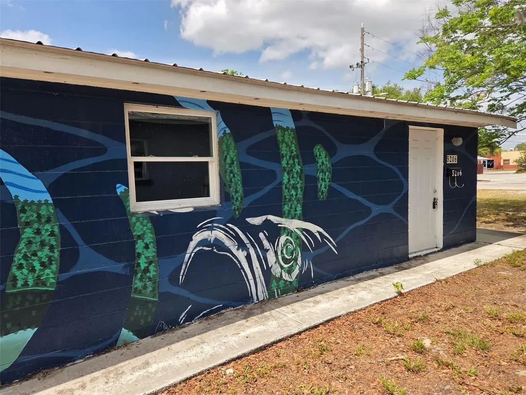 5206 7th Street Zephyrhills FL 33542