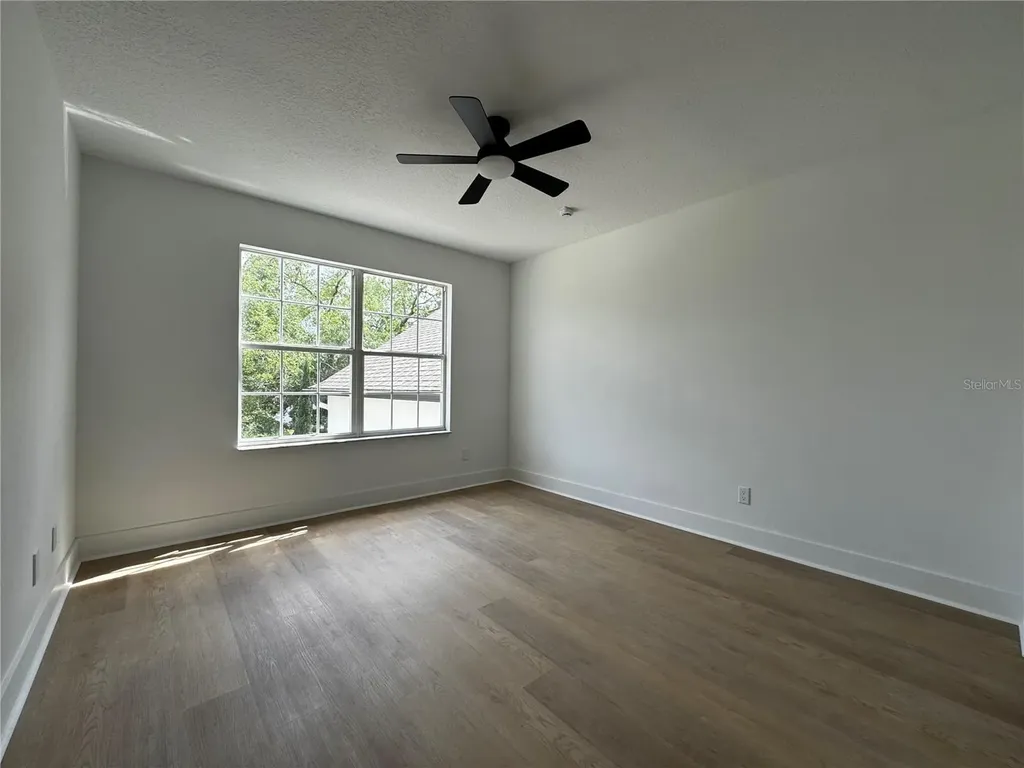 219 Largovista Drive Oakland FL 34787