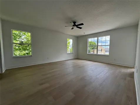 219 Largovista Drive Oakland FL 34787