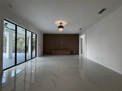 219 Largovista Drive Oakland FL 34787