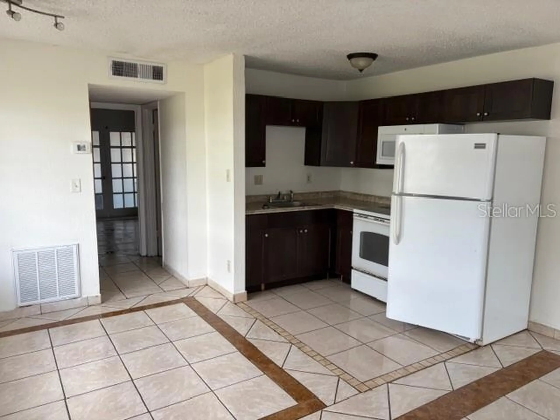 24862 Us Highway 19 N Clearwater FL 33763