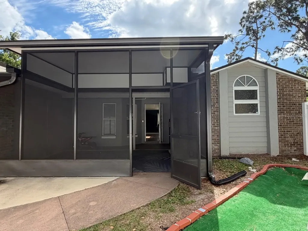 8640 8th Street Orlando FL 32836