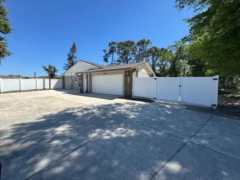 8640 8th Street Orlando FL 32836