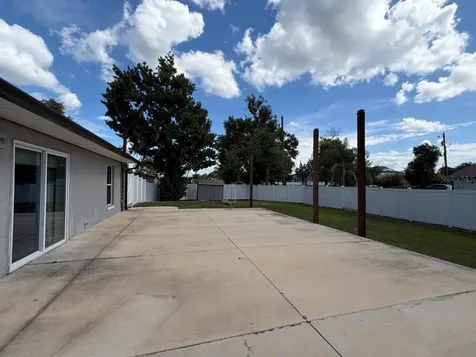 8640 8th Street Orlando FL 32836