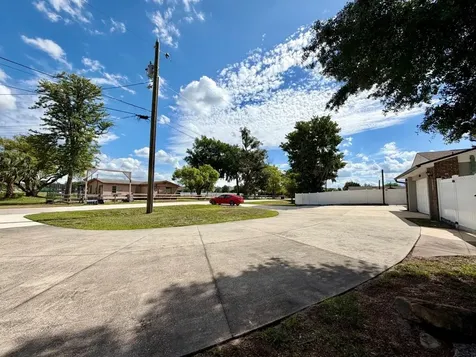 8640 8th Street Orlando FL 32836