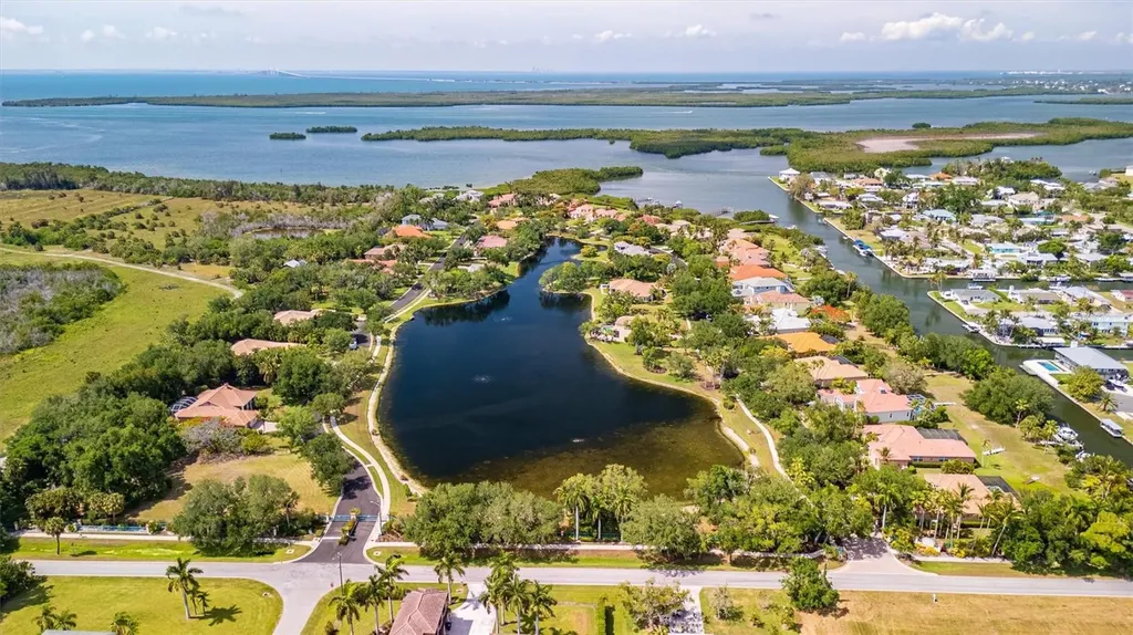 1846 Amberwynd Circle W Palmetto FL 34221