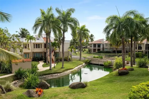 86 Lakeside Villas Vega Alta PR 00692