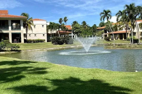 86 Lakeside Villas Vega Alta PR 00692