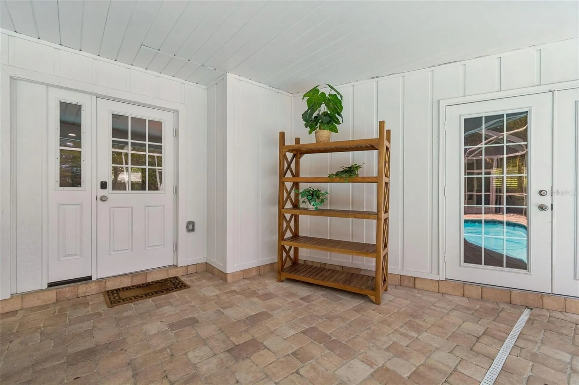 2540 Lake Ellen Circle Tampa FL 33618